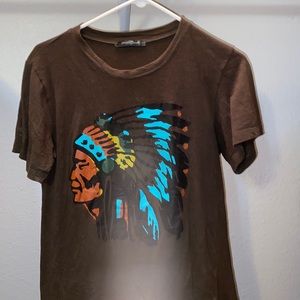 graphic tee, size M,
